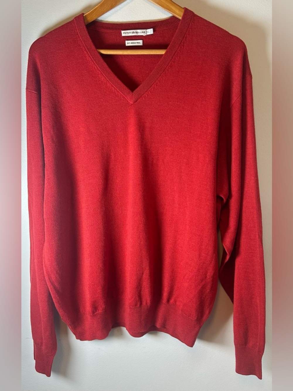 Peter Millar Men’s V-Neck Sweater XL Red 100% Extrafine Italian Merino Wool NWOT
